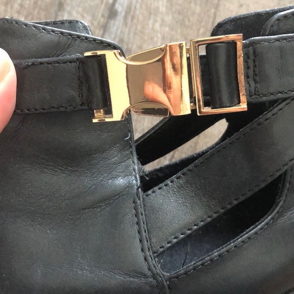 Topshop Black Leather Booties - Picture 4 of 4